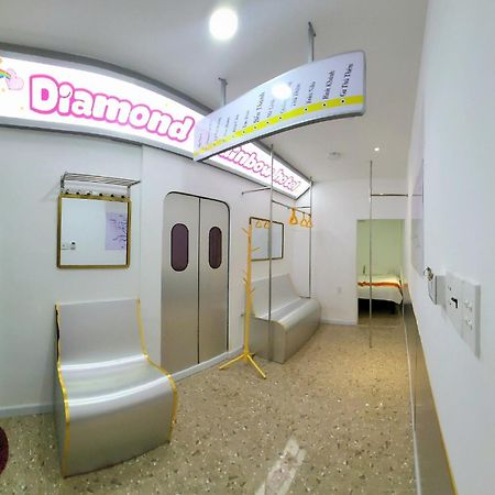 Language Exchange Hotel 3 Хошимин Экстерьер фото