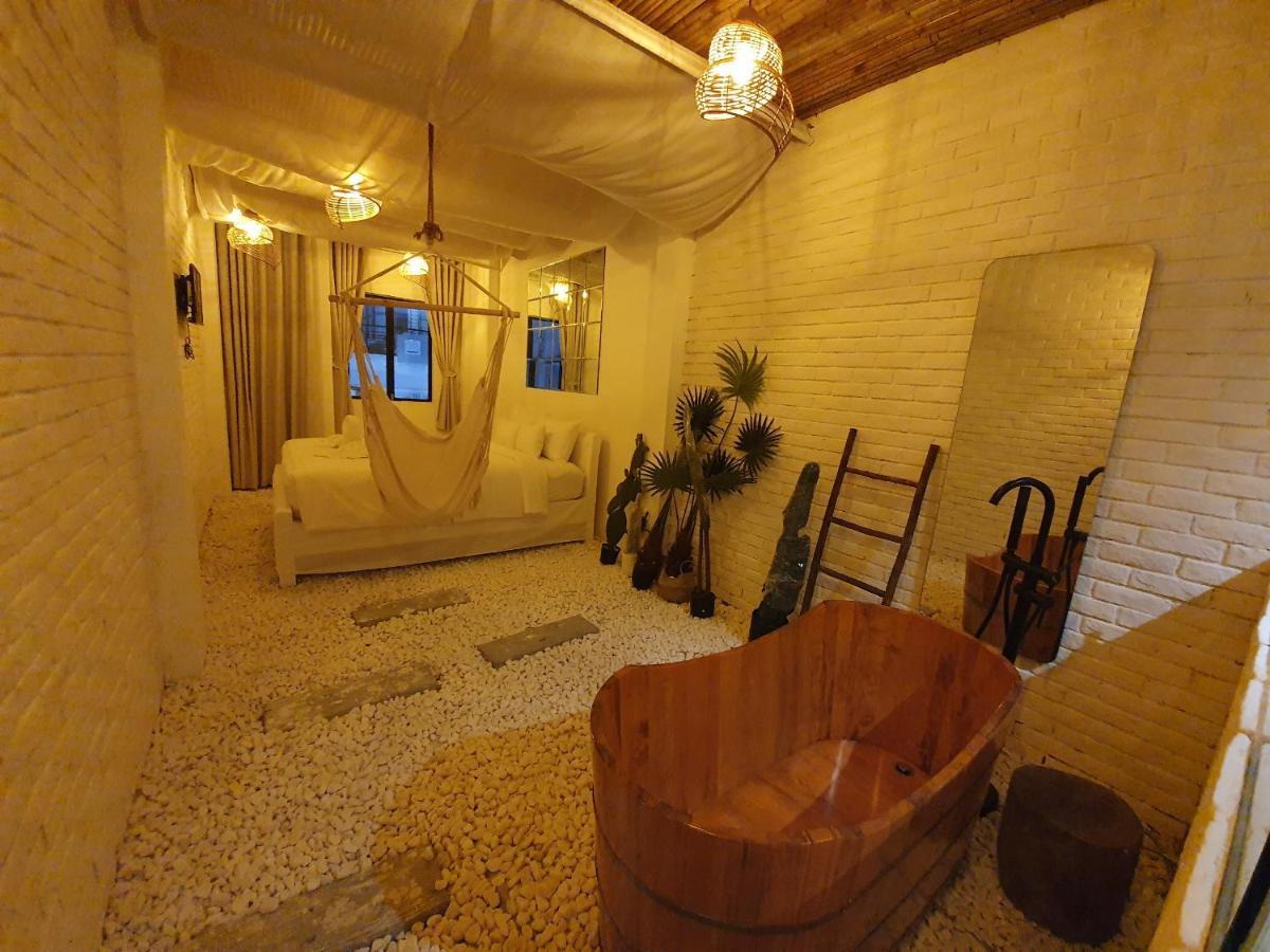 Language Exchange Hotel 3 Хошимин Экстерьер фото