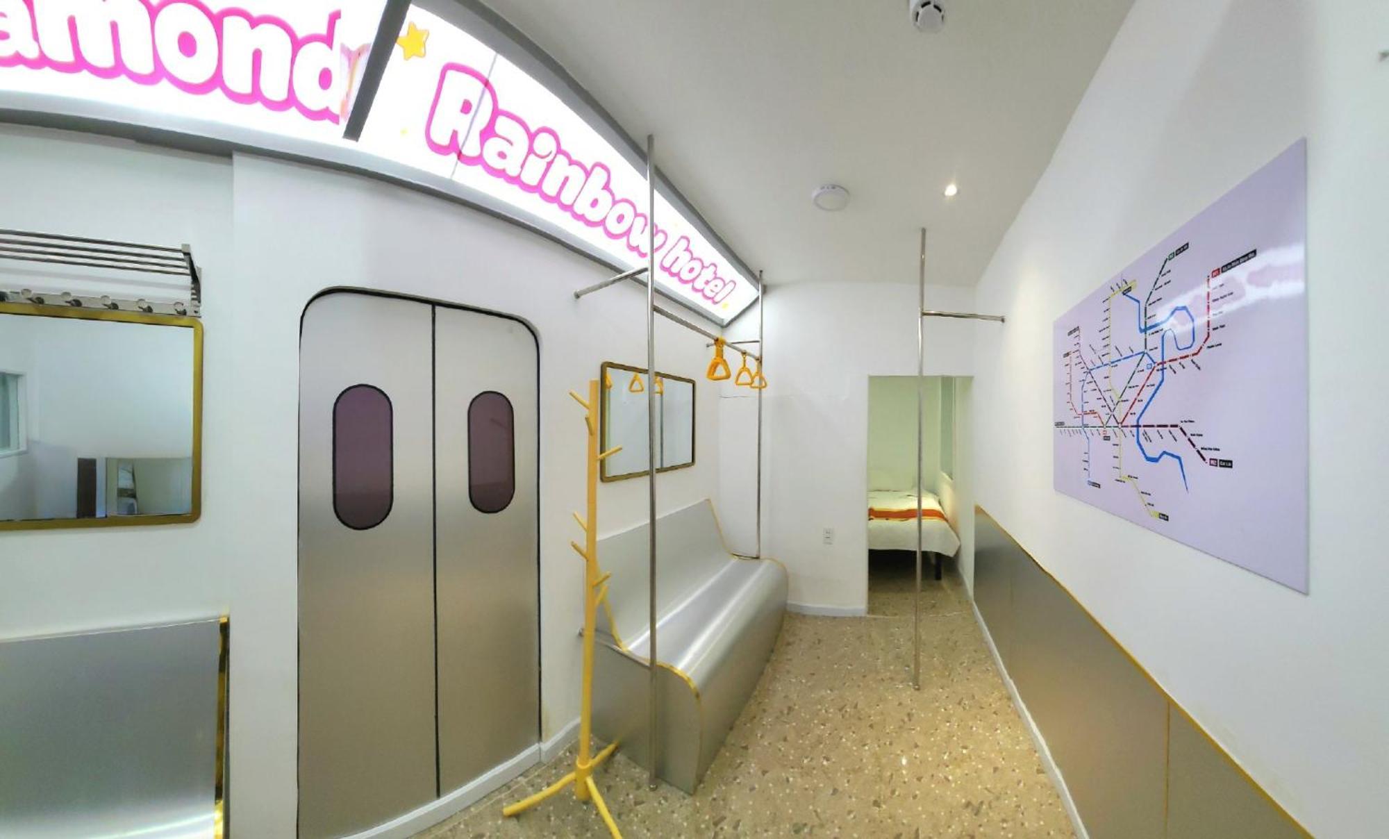 Language Exchange Hotel 3 Хошимин Экстерьер фото